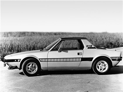 Fiat X1/9 (Bertone), 1976–78 - Série speciale